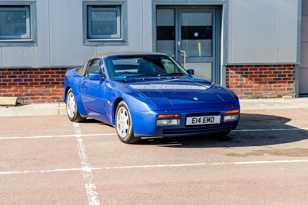 1992 Porsche 944 S2 - Image 11 of 30