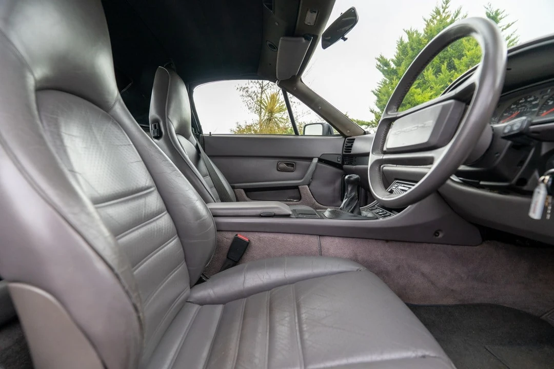 1992 Porsche 944 S2 - Image 29 of 30