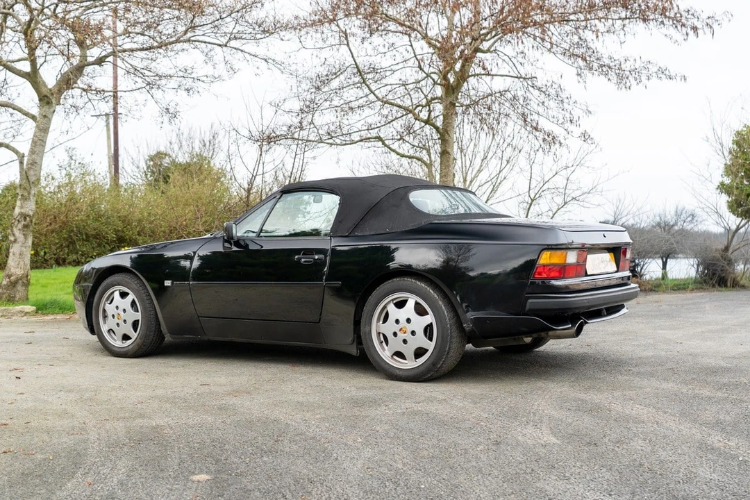 1992 Porsche 944 S2 - Image 15 of 30