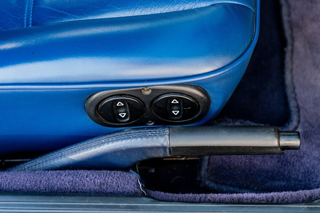 1992 Porsche 944 S2 - Image 29 of 30