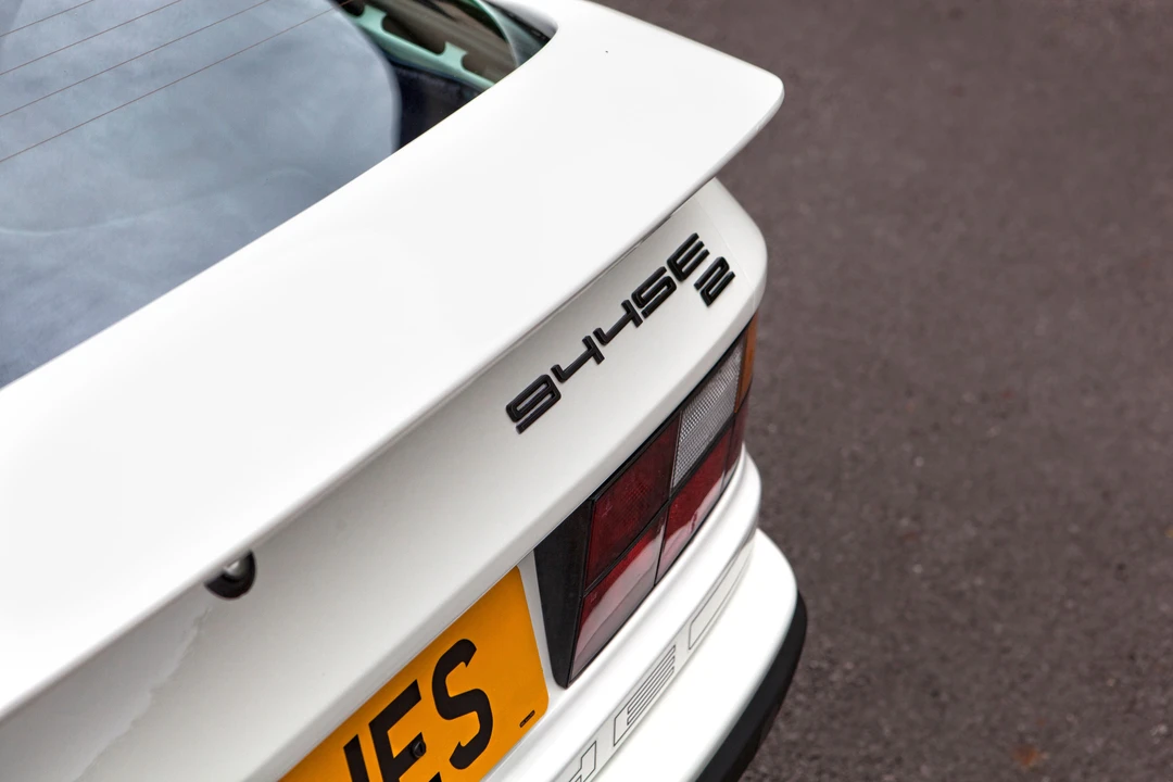 1992 Porsche 944 S2 - Image 8 of 31