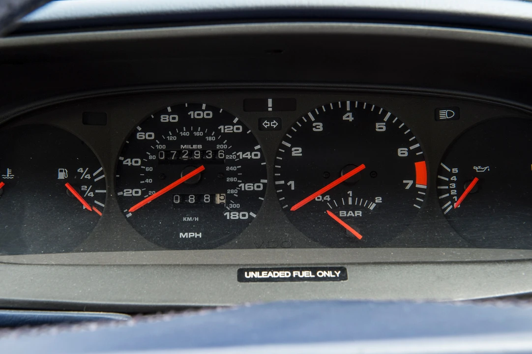 1992 Porsche 944 S2 - Image 9 of 15