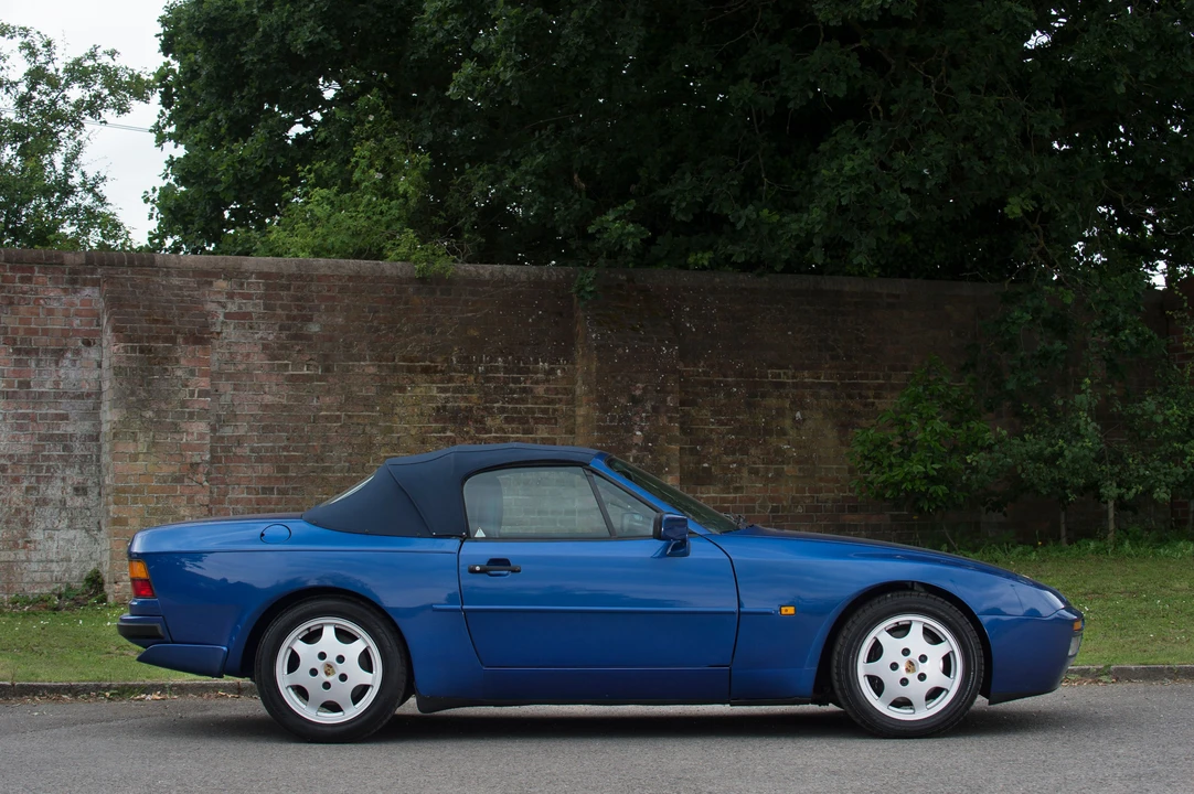 1992 Porsche 944 Turbo - Image 13 of 14