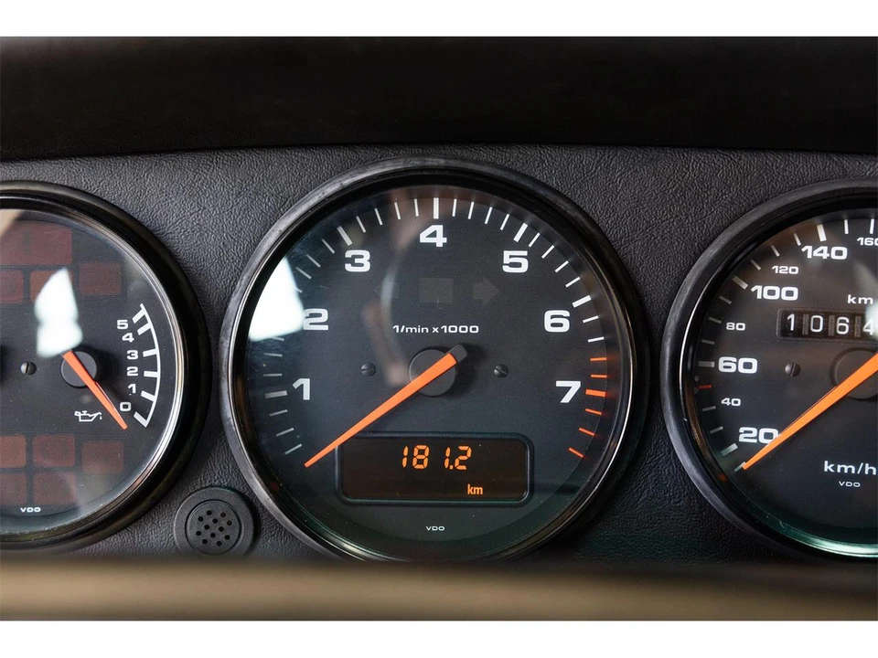 1992 Porsche 964 Carrera - Image 13 of 31