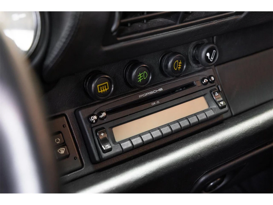 1992 Porsche 964 Carrera - Image 16 of 31