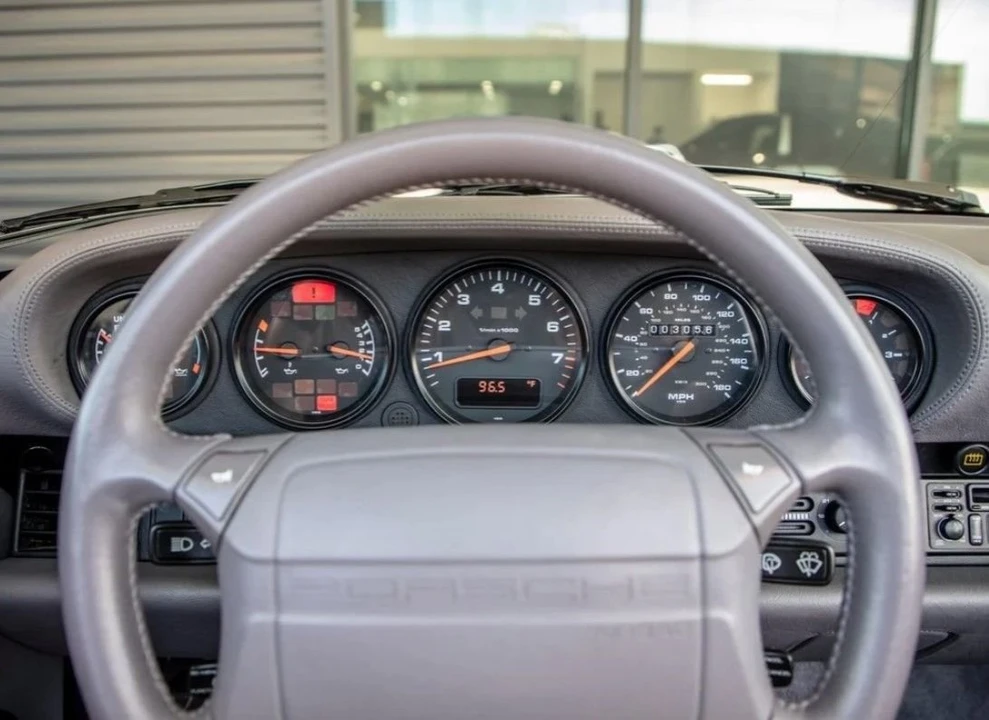 1992 Porsche 964 Carrera - Image 11 of 16
