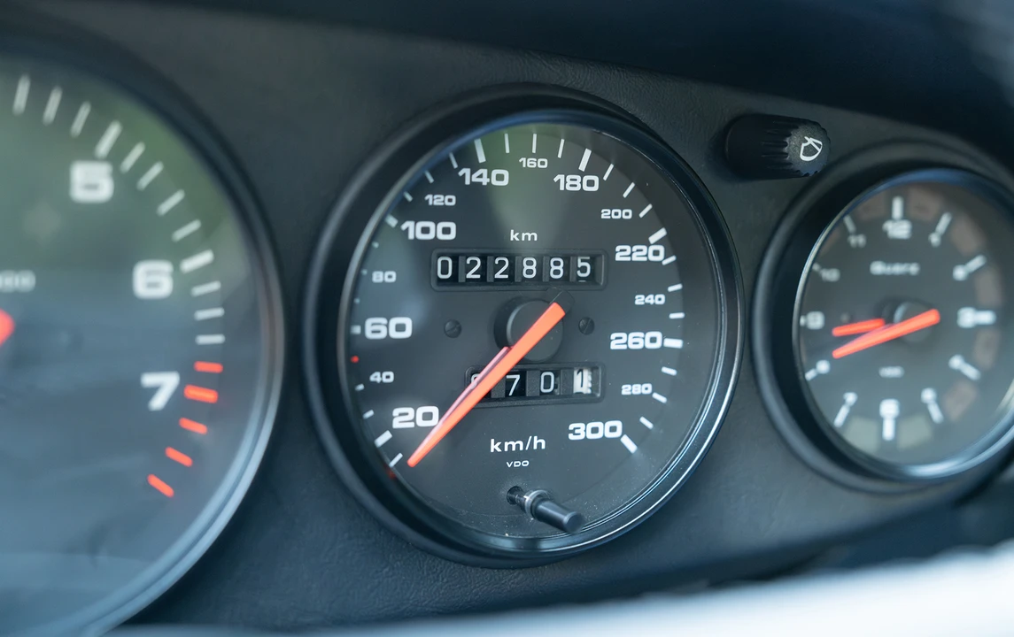 1992 Porsche 964 Carrera RS - Image 18 of 25