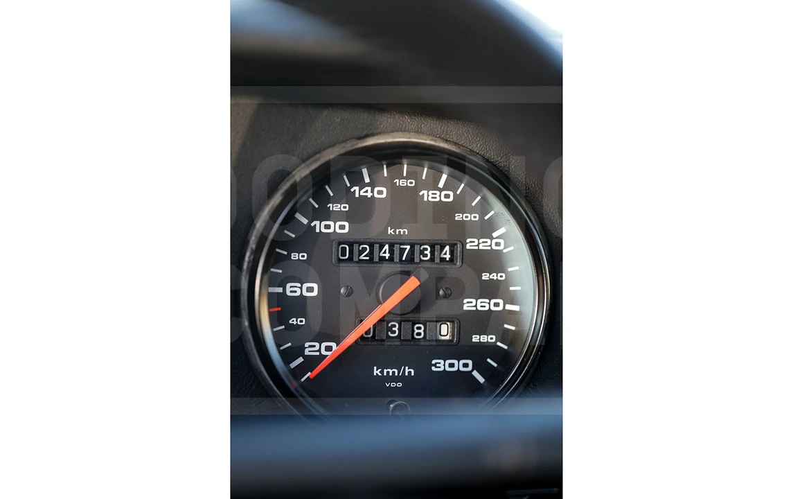 1992 Porsche 964 Carrera RS - Image 11 of 19