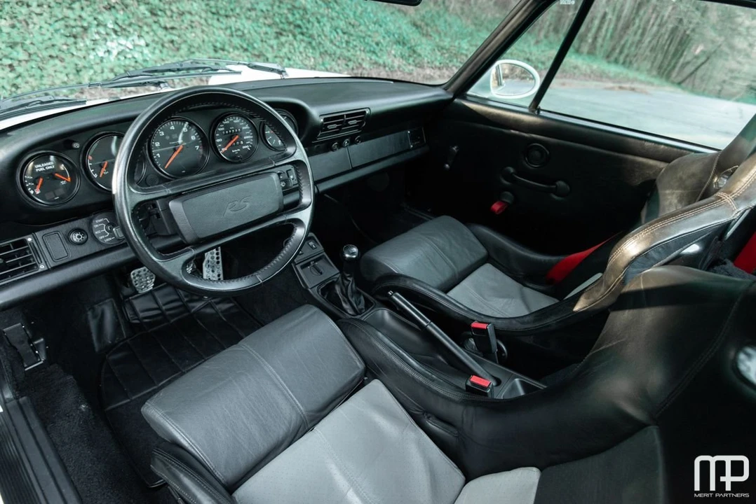 1992 Porsche 964 Carrera RS - Image 14 of 28
