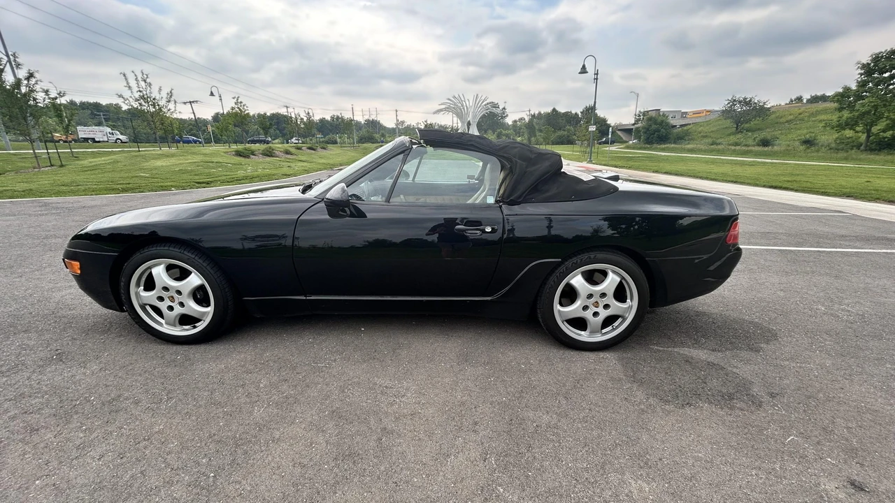 1992 Porsche 968 - Image 13 of 31
