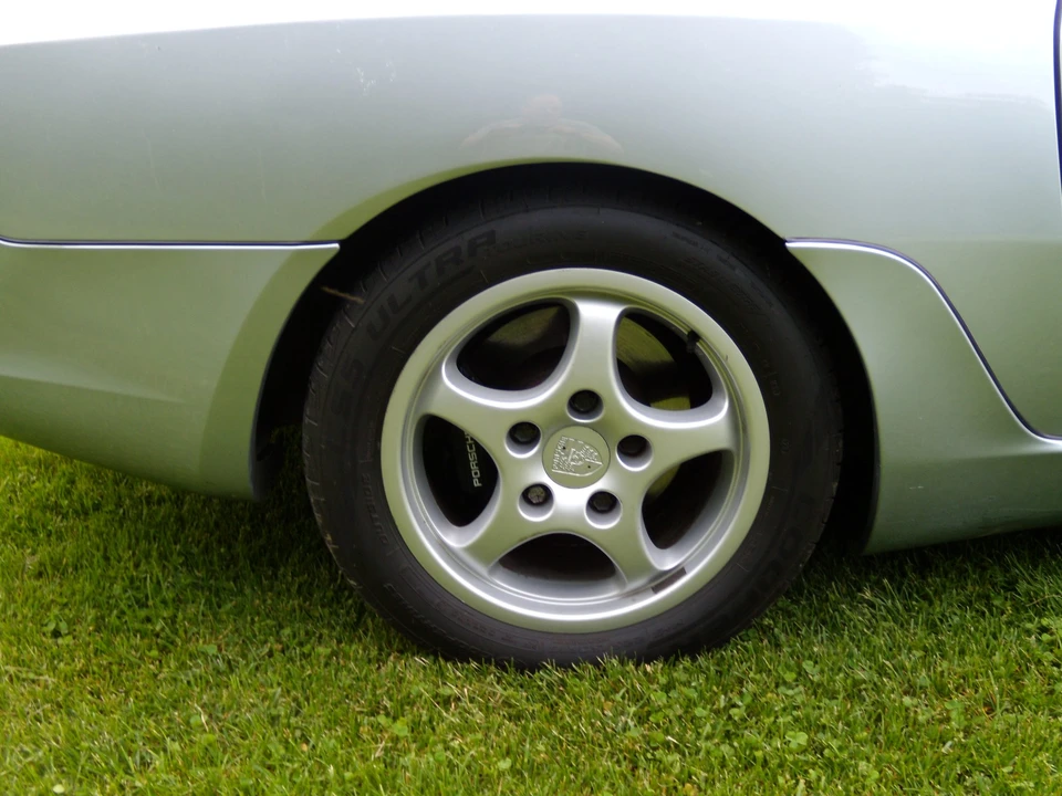 1992 Porsche 968 - Image 29 of 31