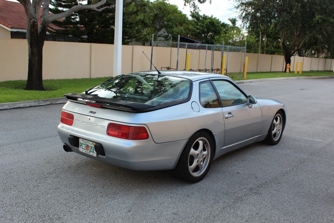1992 Porsche 968 - Image 4 of 31