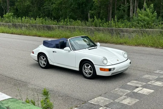 1992 Porsche 911 Carrera 2 Cabriolet