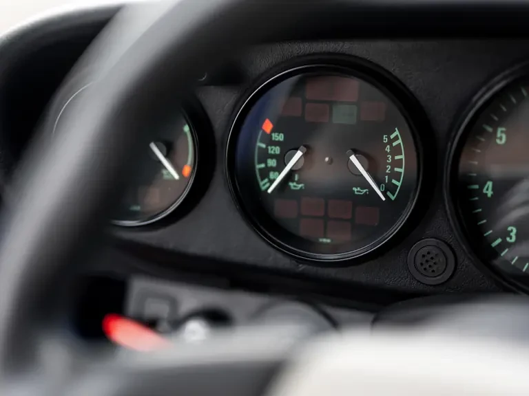 1992 Porsche 911 - Image 14 of 31