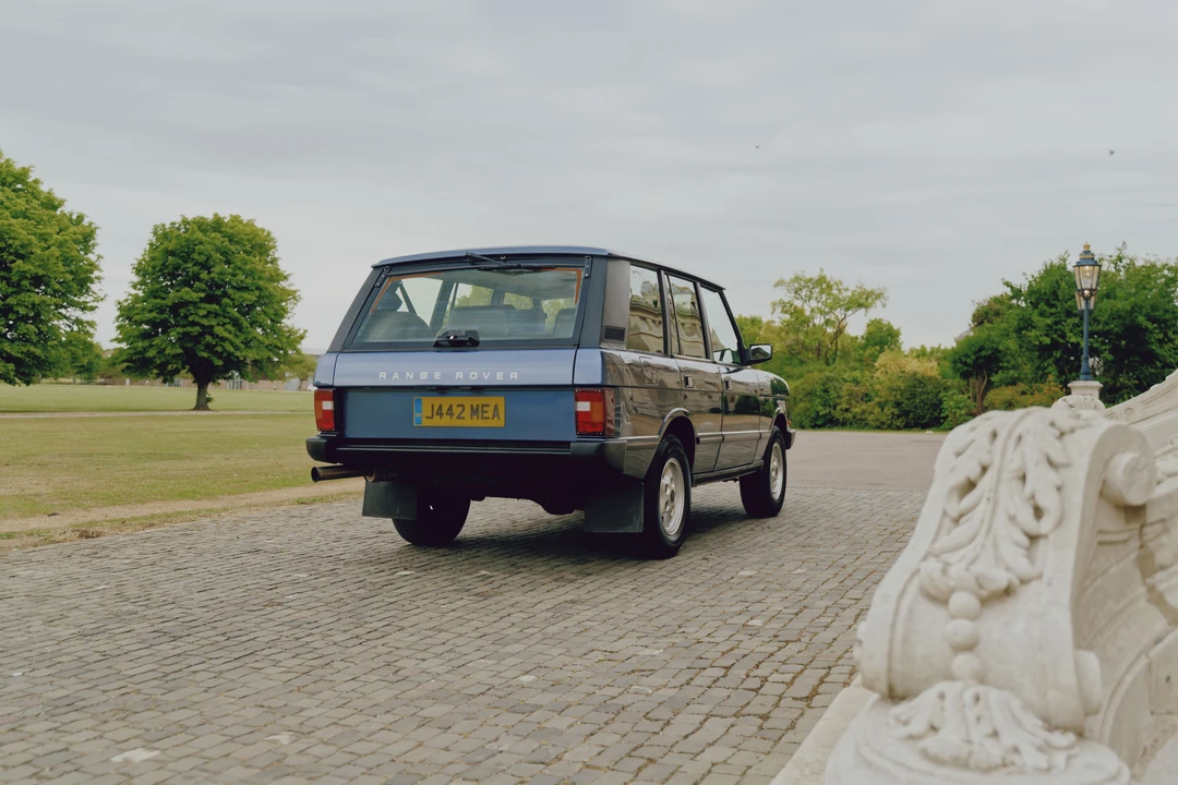 1992 Land Rover Range Rover Classic - Image 14 of 31