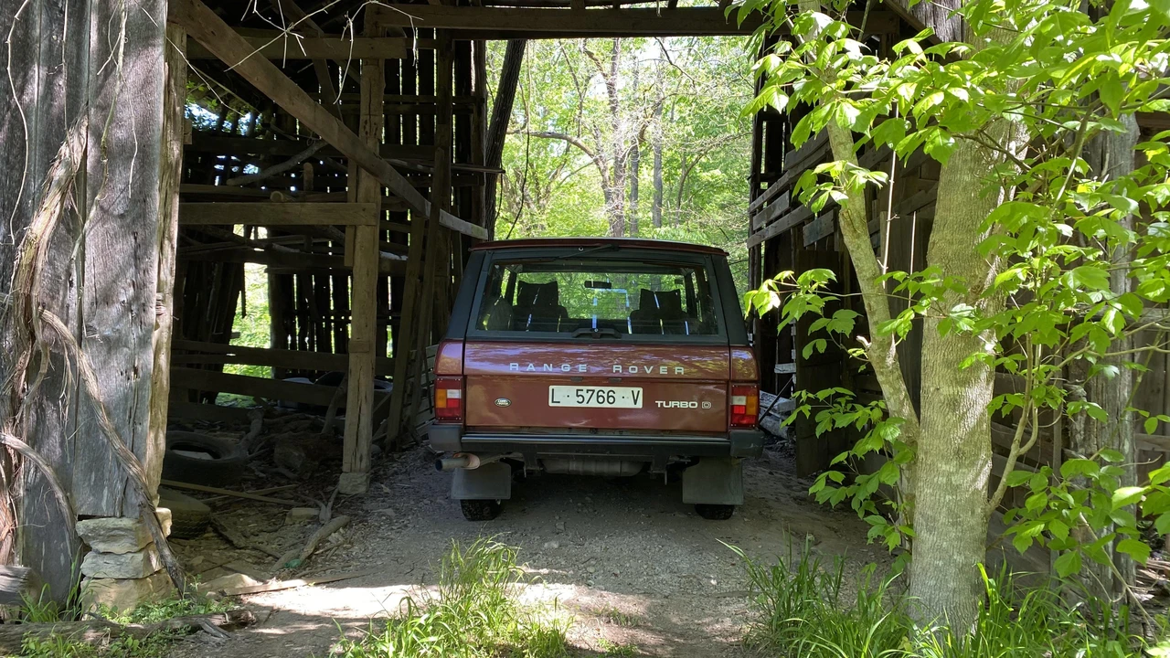 1992 Land Rover Range Rover Classic - Image 9 of 30