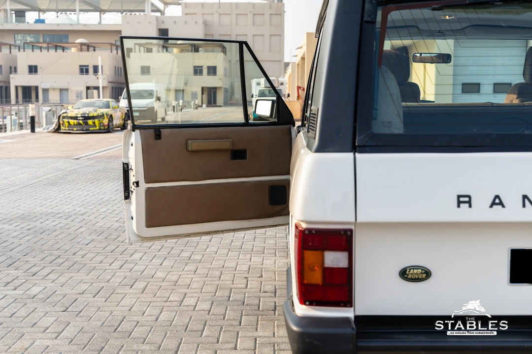 1992 Land Rover Range Rover Classic - Image 11 of 31