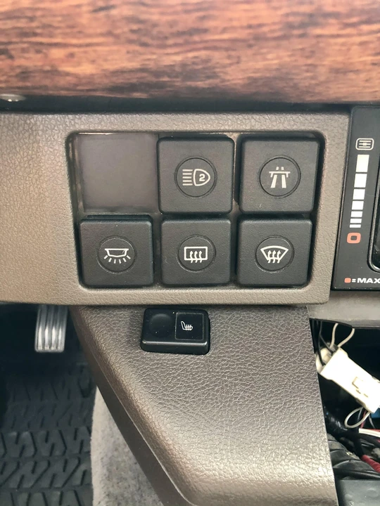 1992 Land Rover Range Rover Classic - Image 25 of 25
