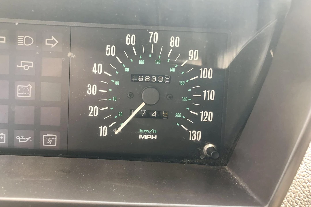 1992 Land Rover Range Rover Classic - Image 20 of 25