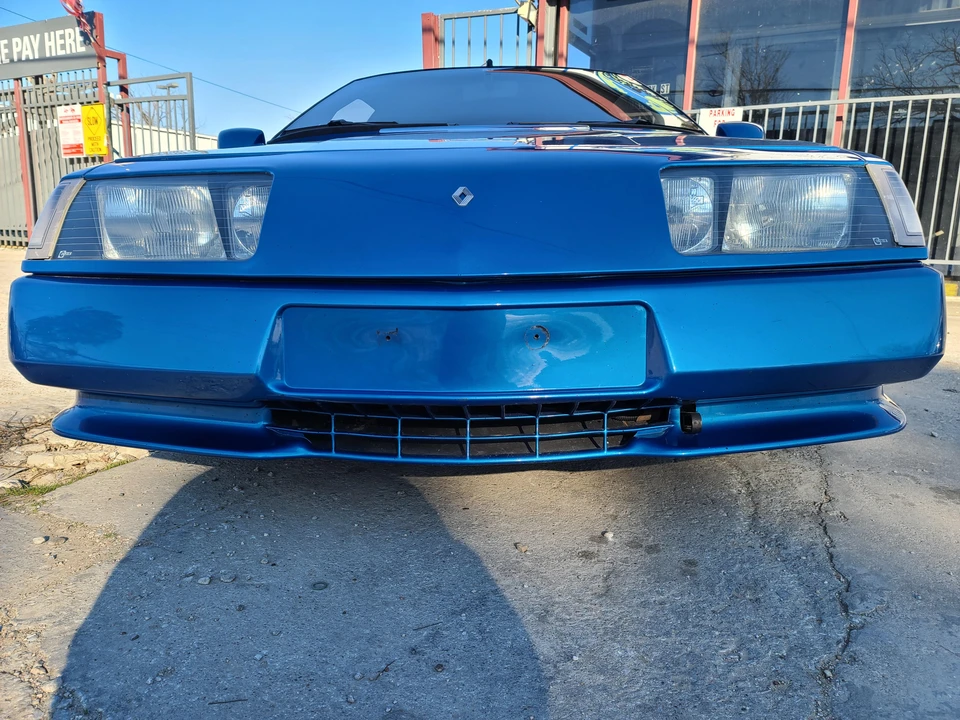 1992 Renault - Image 30 of 31