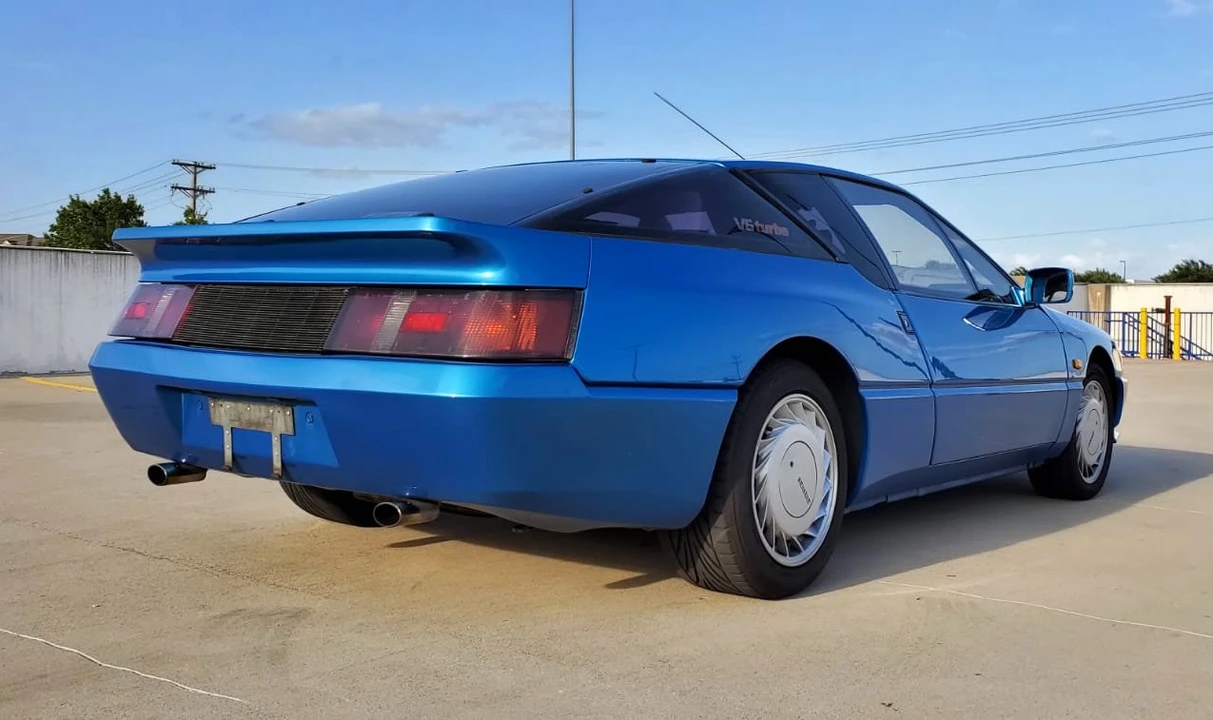 1992 Renault - Image 4 of 31