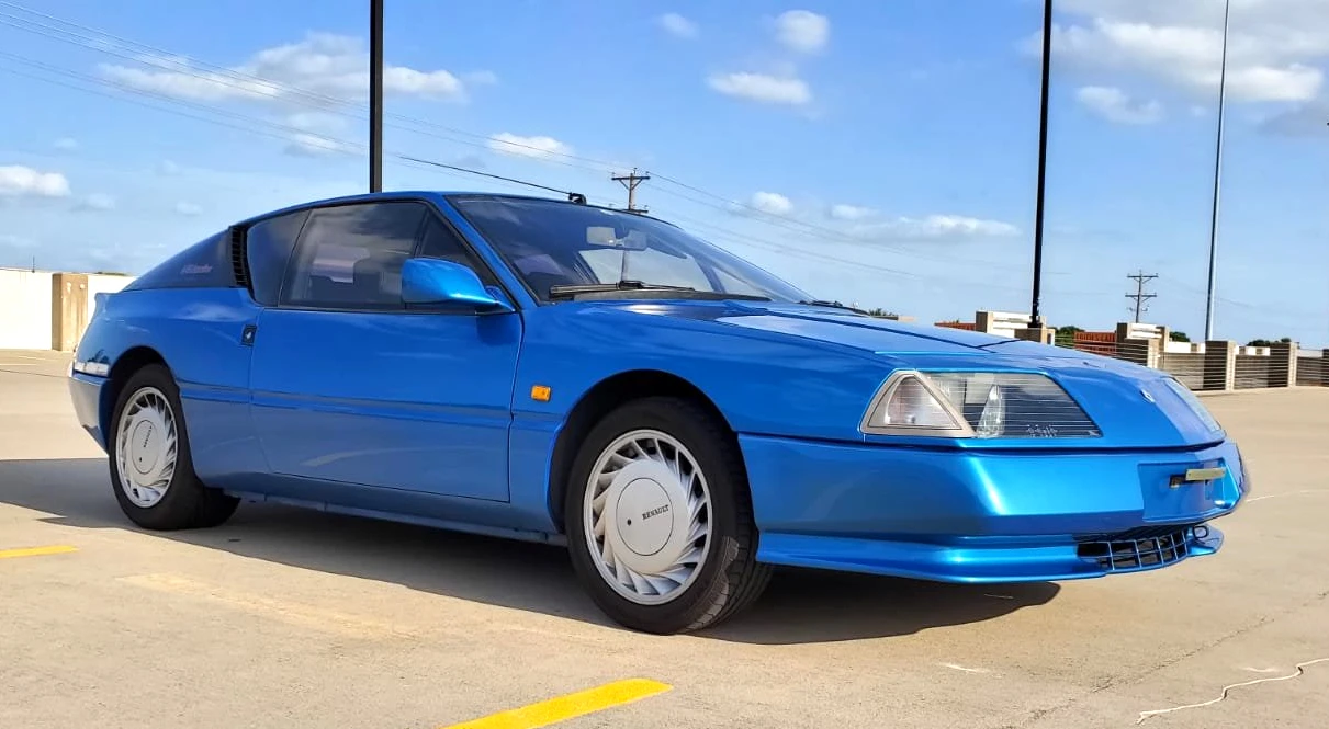 1992 Renault - Image 2 of 31