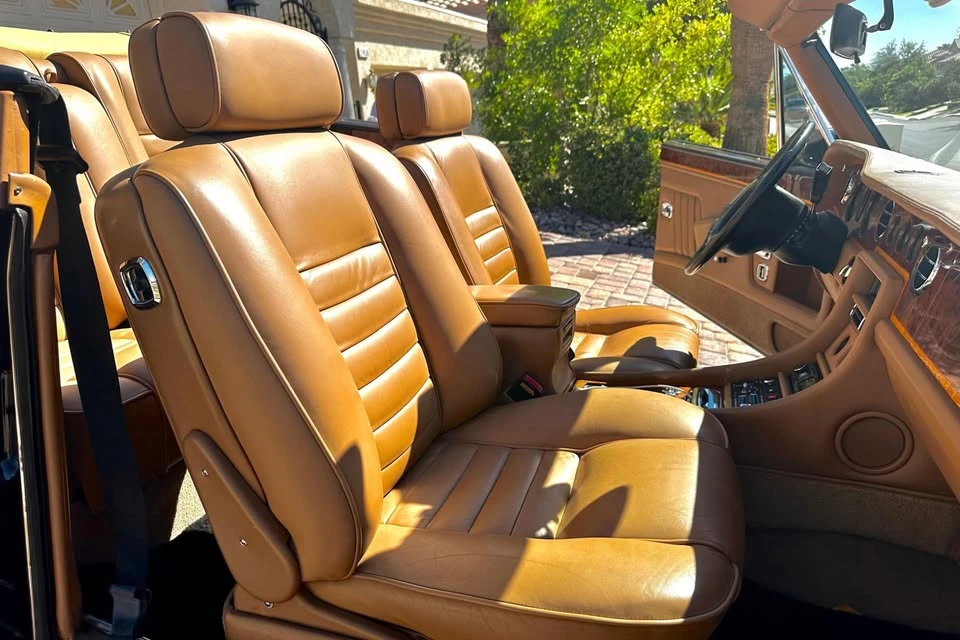 1992 Rolls-Royce Corniche - Image 4 of 7