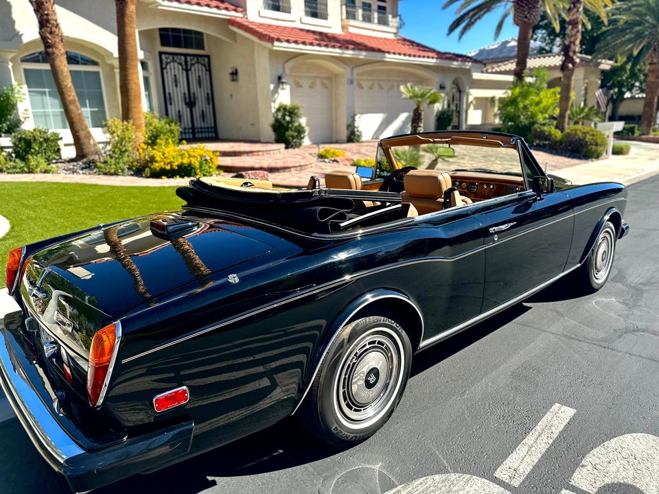 1992 Rolls-Royce Corniche Series IV - Image 10 of 31