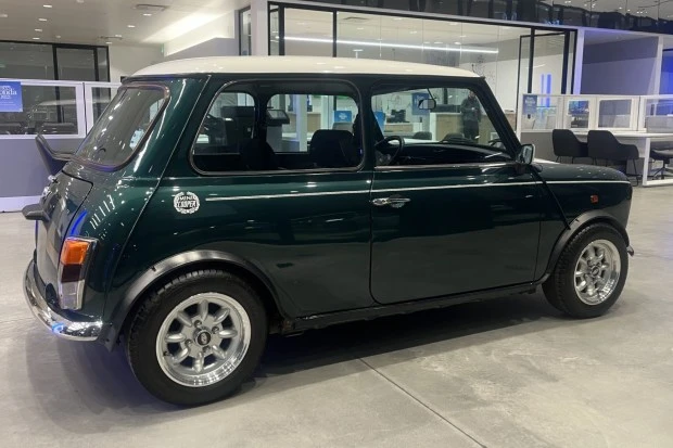 1992 Rover Mini Cooper - Image 2 of 7