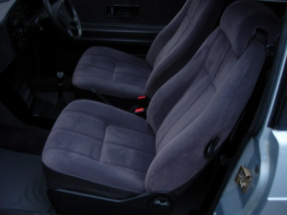 1992 Saab 900 1st Gen - Image 21 of 30