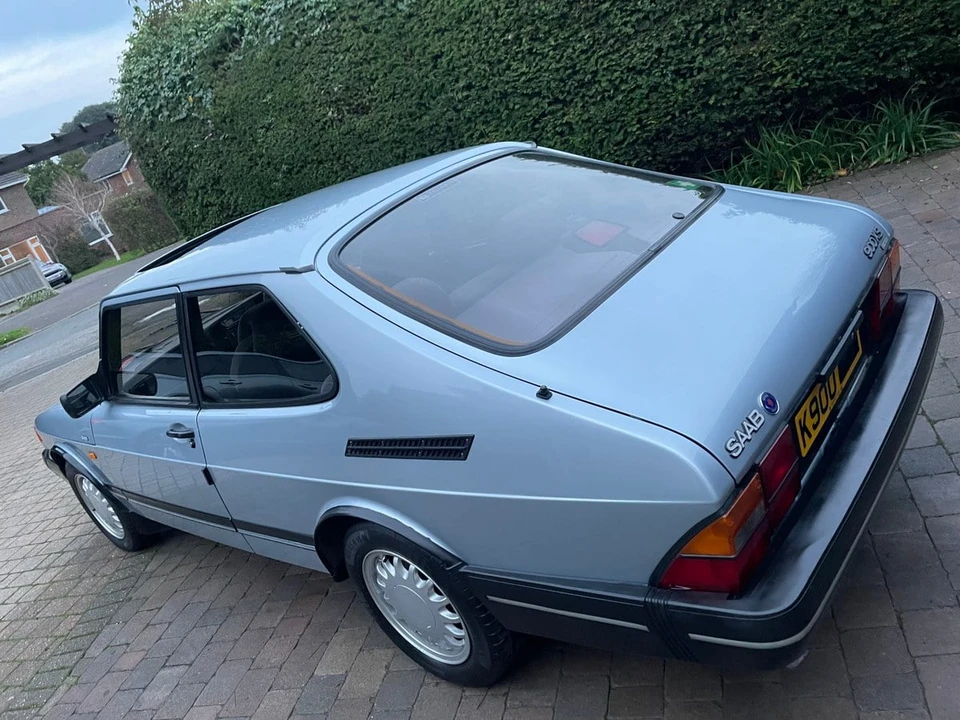 1992 Saab 900 1st Gen - Image 3 of 30