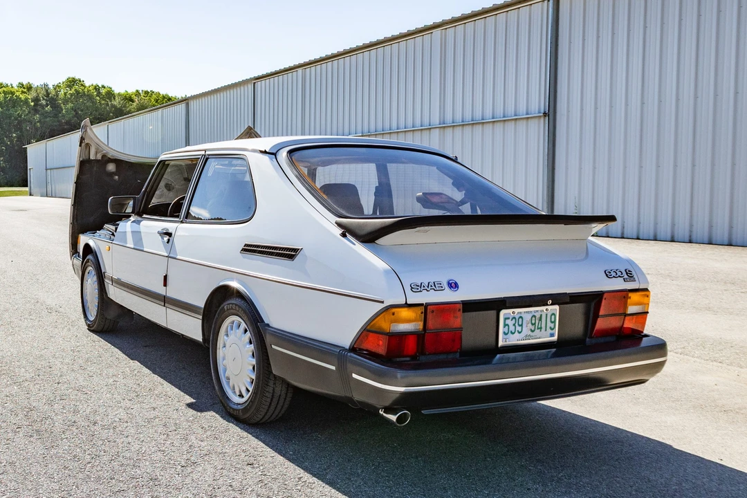 1992 Saab 900 1st Gen - Image 10 of 31