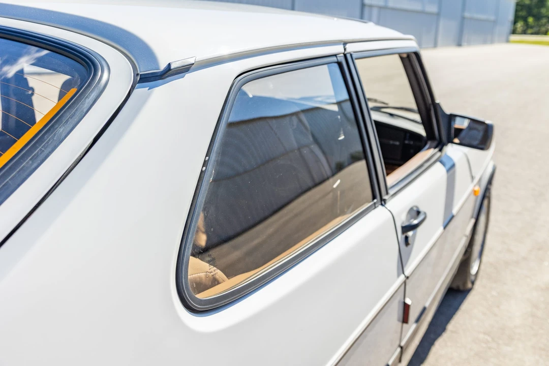 1992 Saab 900 1st Gen - Image 22 of 31