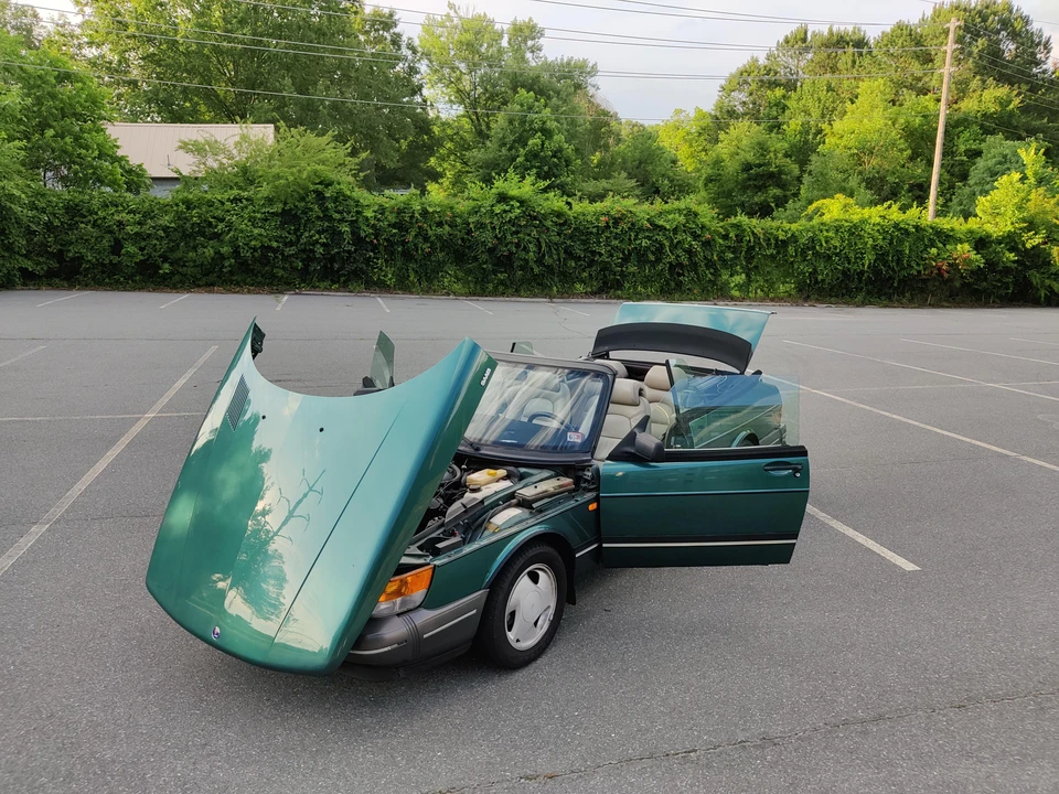 1992 Saab 900 Turbo 1st Gen - Image 28 of 31
