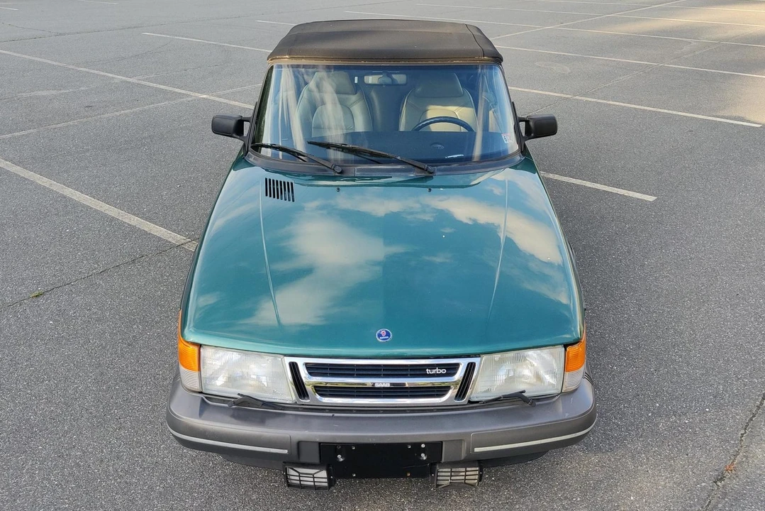 1992 Saab 900 Turbo 1st Gen - Image 2 of 31