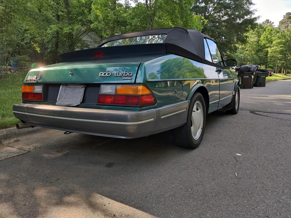 1992 Saab 900 Turbo 1st Gen - Image 16 of 31