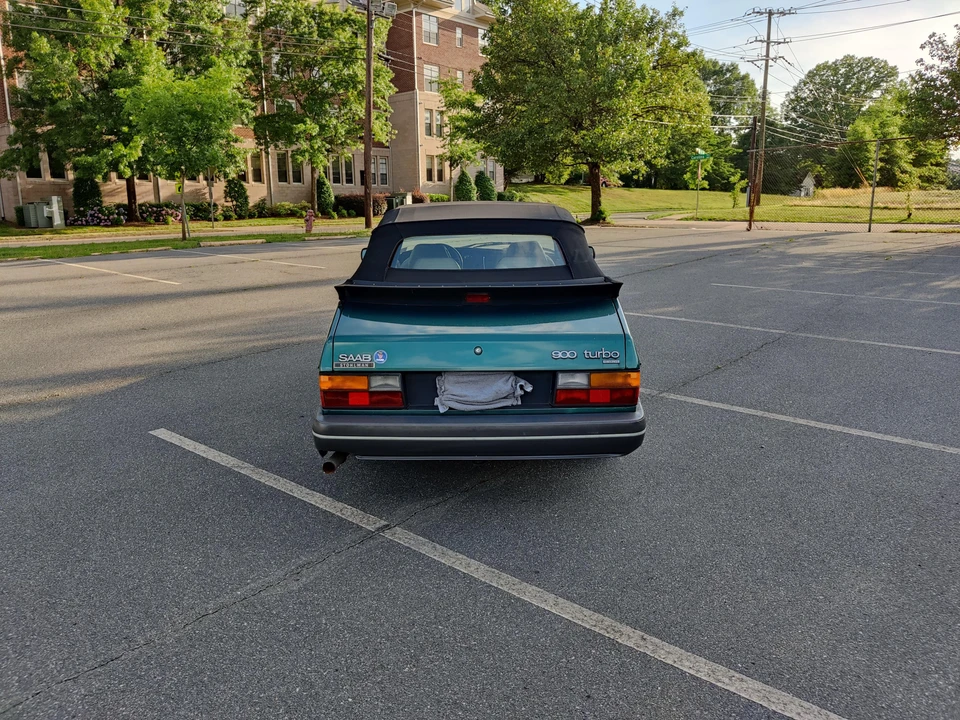 1992 Saab 900 Turbo 1st Gen - Image 15 of 31