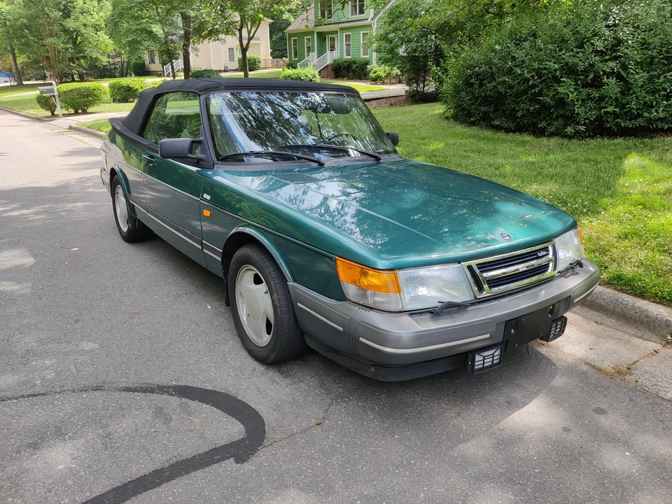 1992 Saab 900 Turbo 1st Gen - Image 24 of 31