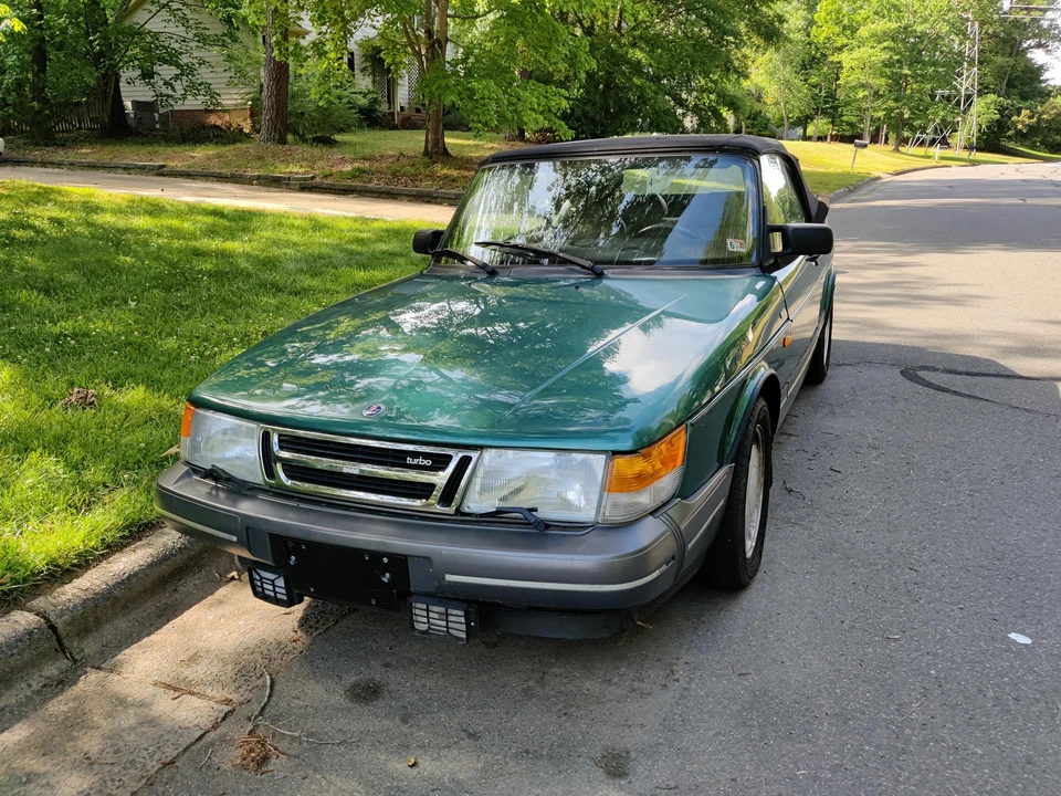 1992 Saab 900 Turbo 1st Gen - Image 26 of 31