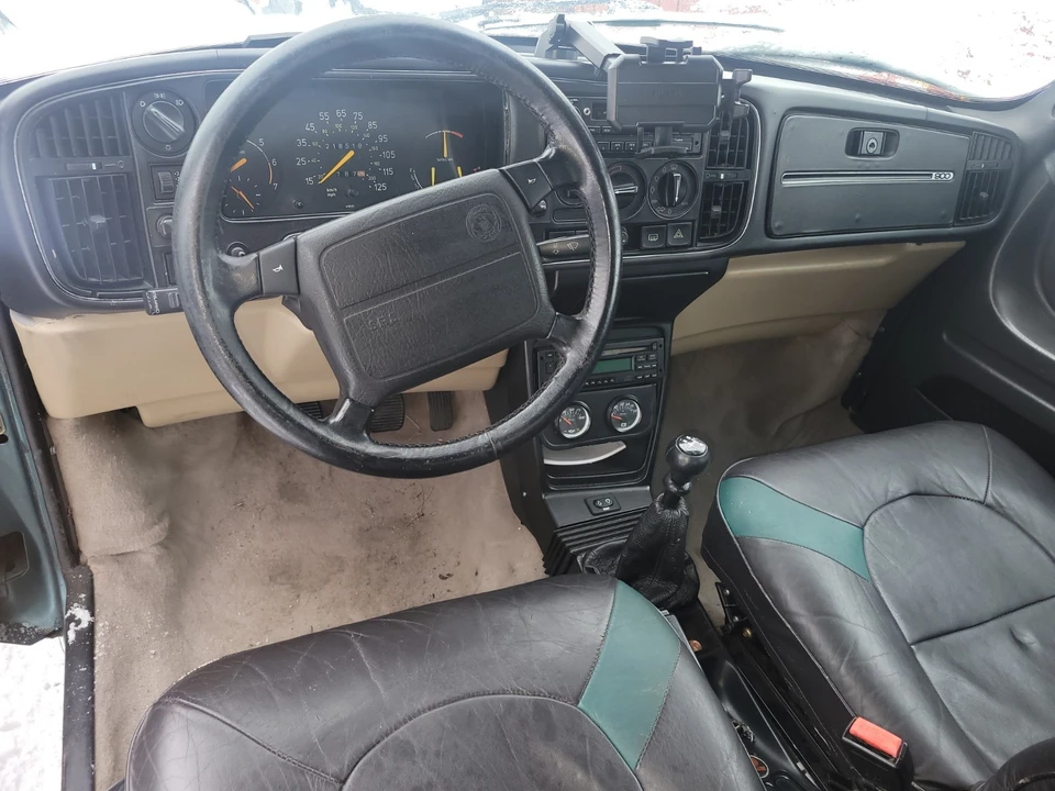 1992 Saab 900 1st Gen - Image 13 of 20