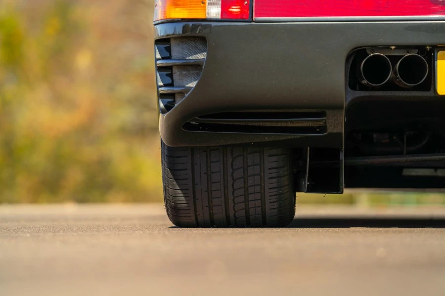 1992 Porsche 956 & 962 - Image 24 of 31