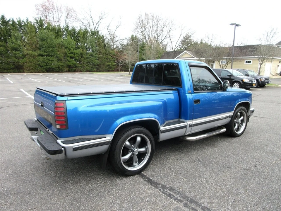 1992 Chevrolet C/K 4th Gen - Image 4 of 21