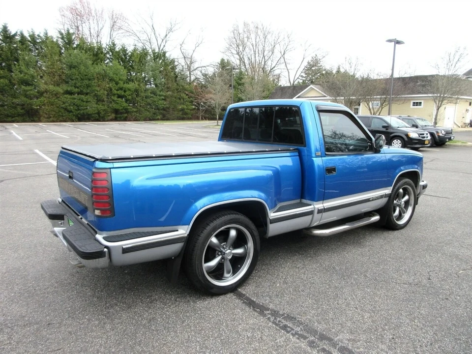 1992 Chevrolet C/K 4th Gen - Image 4 of 21