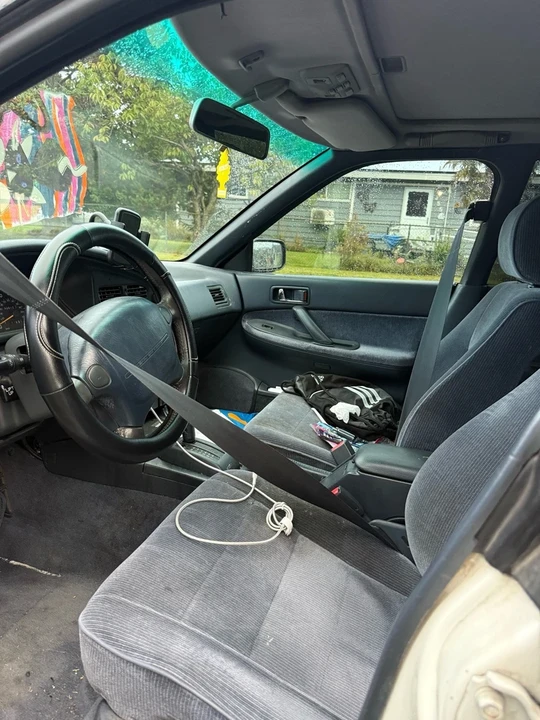 1992 Subaru Legacy 1st Gen - Image 6 of 8