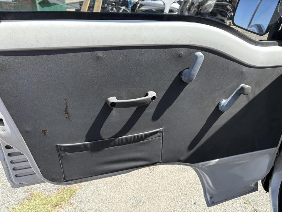 1992 Subaru Sambar 5th Gen - Image 26 of 31