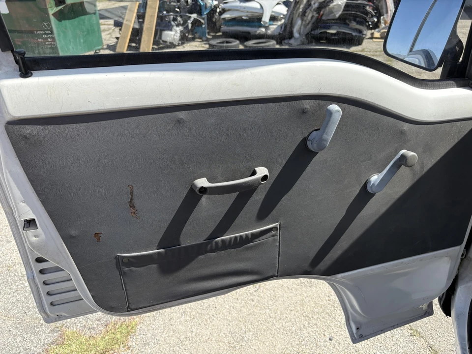 1992 Subaru Sambar 5th Gen - Image 22 of 31