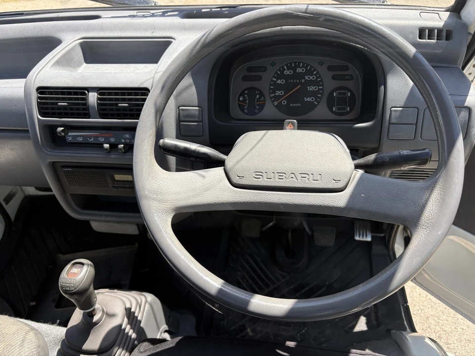 1992 Subaru Sambar 5th Gen - Image 15 of 31