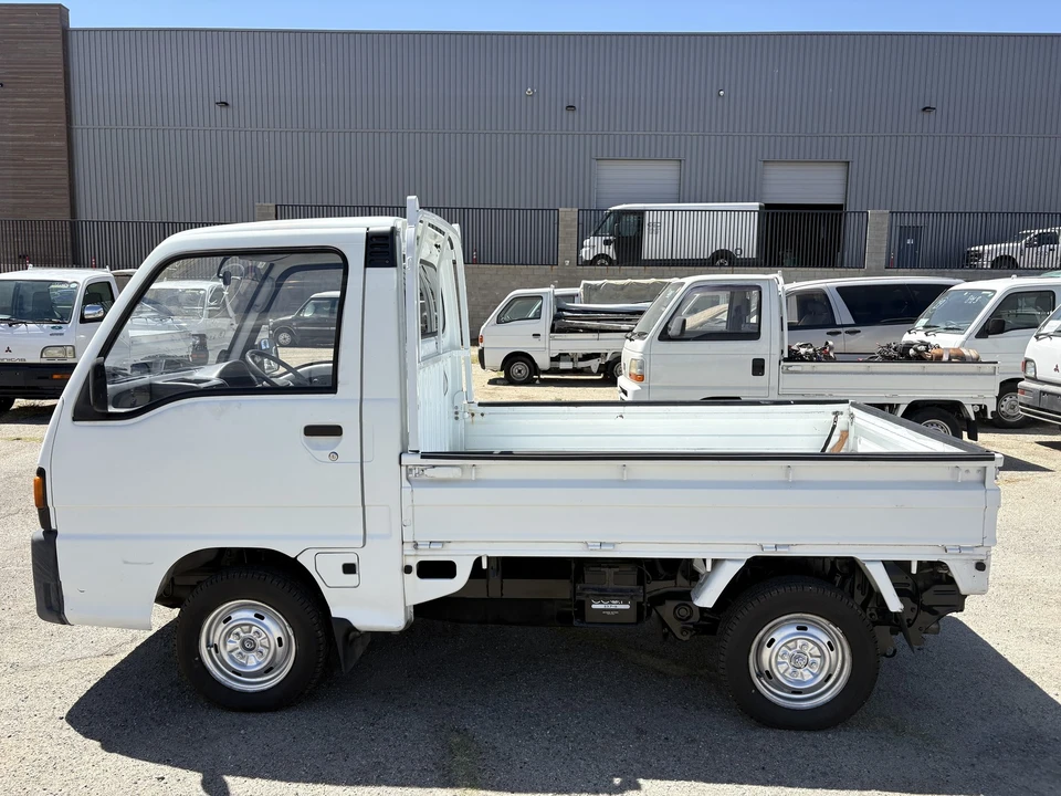 1992 Subaru Sambar 5th Gen - Image 3 of 31