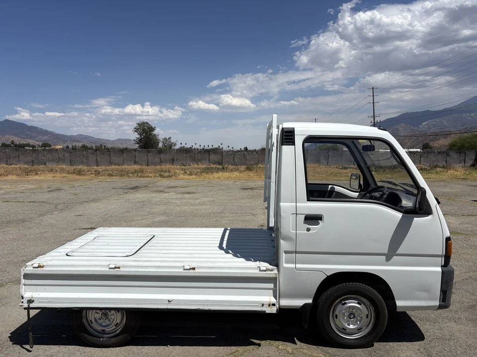 1992 Subaru Sambar 5th Gen - Image 10 of 31