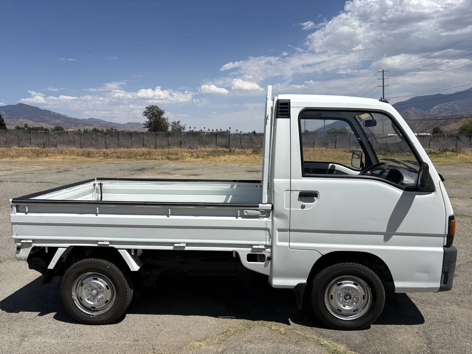 1992 Subaru Sambar 5th Gen - Image 7 of 31